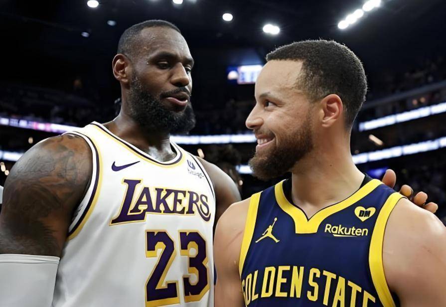 库里在G2比赛中重要助攻,爆冷引发热议!赢得满堂喝彩(比利时爆冷输球引热议) 库里在G2比赛中重要助攻,爆冷引发热议!赢得满堂喝彩(比利时爆冷输球引热议)