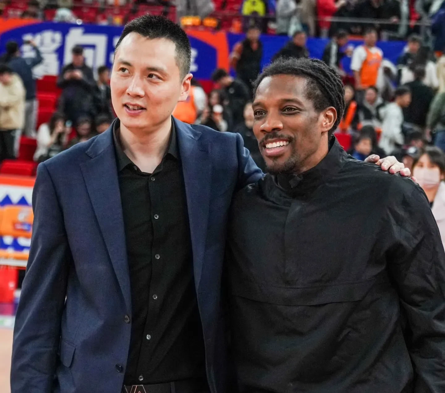 广东宏远发布备战花絮，关键时刻单刀错失，亚冠任务艰巨，纪律约束更严格(宏程序代码对照表)