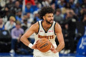 开云体育-穆雷连续七场比赛得分超过比分优势明显,阿森纳挑战极限!的简单介绍